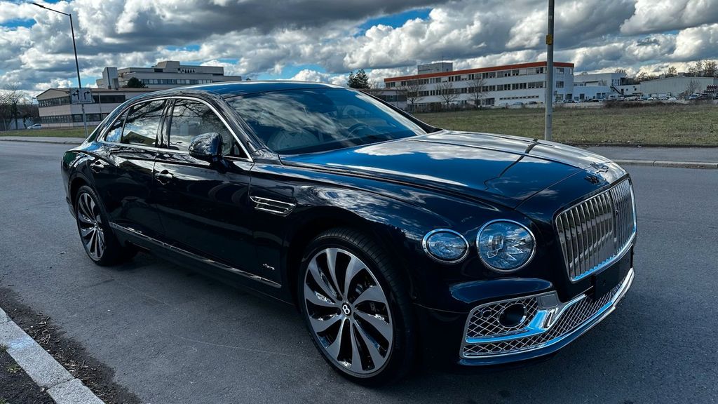 Bentley Flying Spur Azure V8 Azure EXPORT POSSIBLE