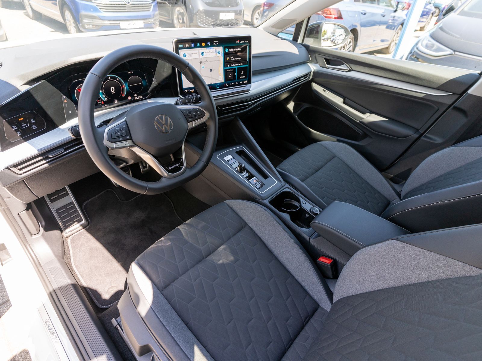 Volkswagen Golf - Bild 12
