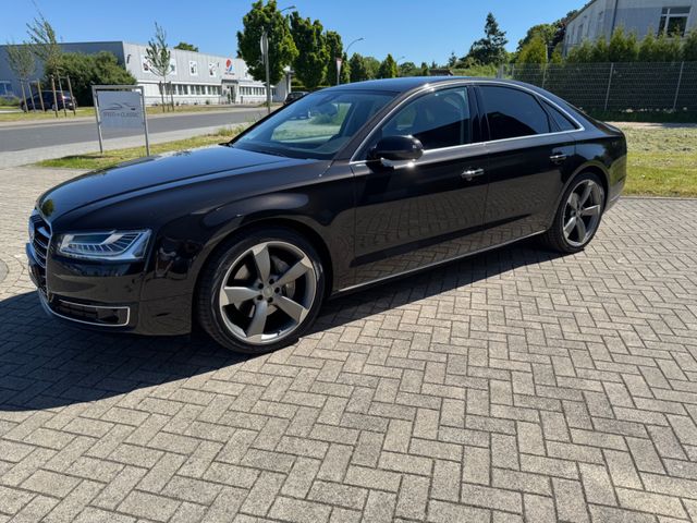 AUDI A8 3.0 TDI clean diesel quattro,21 Zoll Vollaust