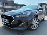 Hyundai i30 1.0 T-GDI Trend Fastback Trend - Hyundai i30 in Hagen