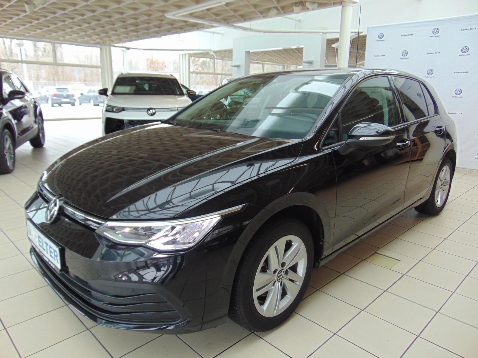 Volkswagen Golf VIII 2.0 TDI DSG NAVI/RÜ-CAM/ACC/APPconnect