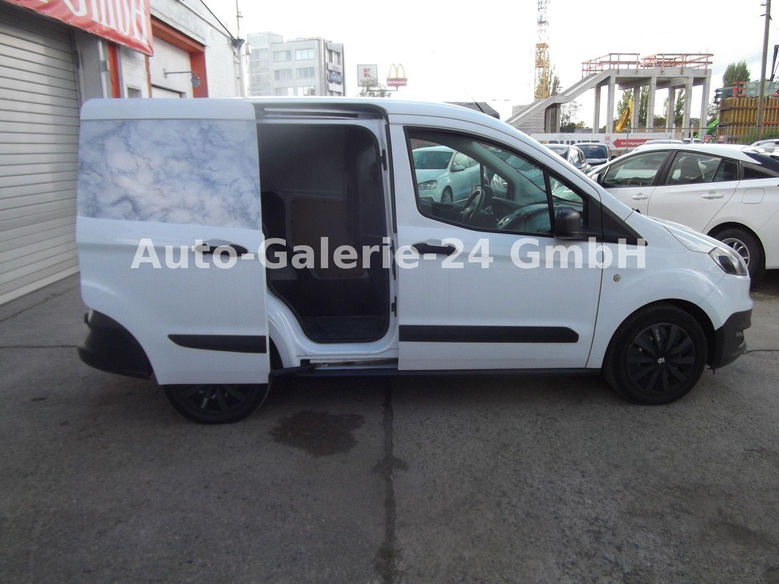 Ford Transit Courier Basis