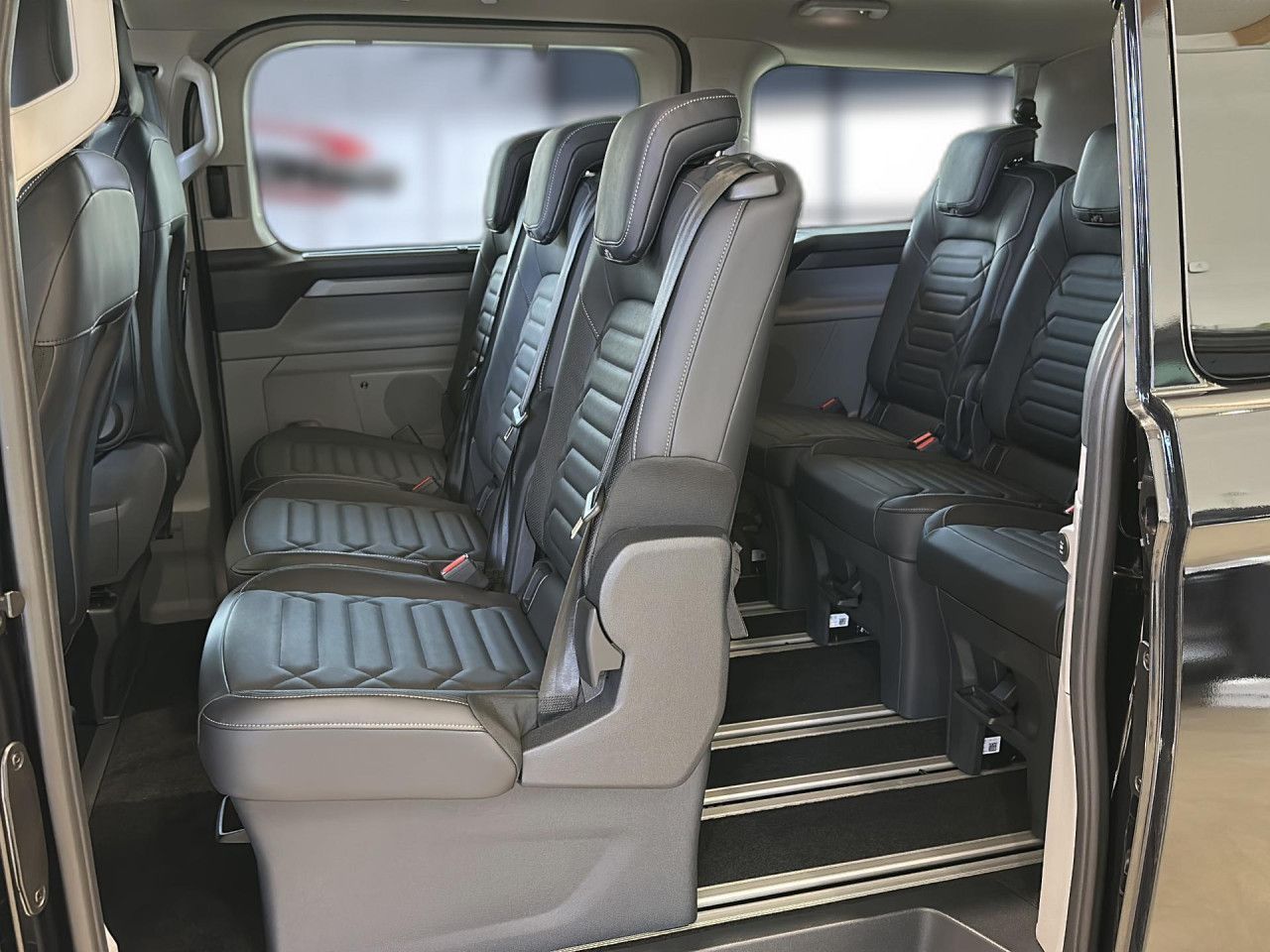 Ford Tourneo Custom - Bild 11