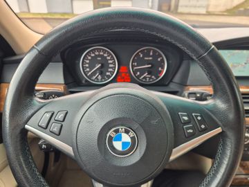 BMW 525 - 10