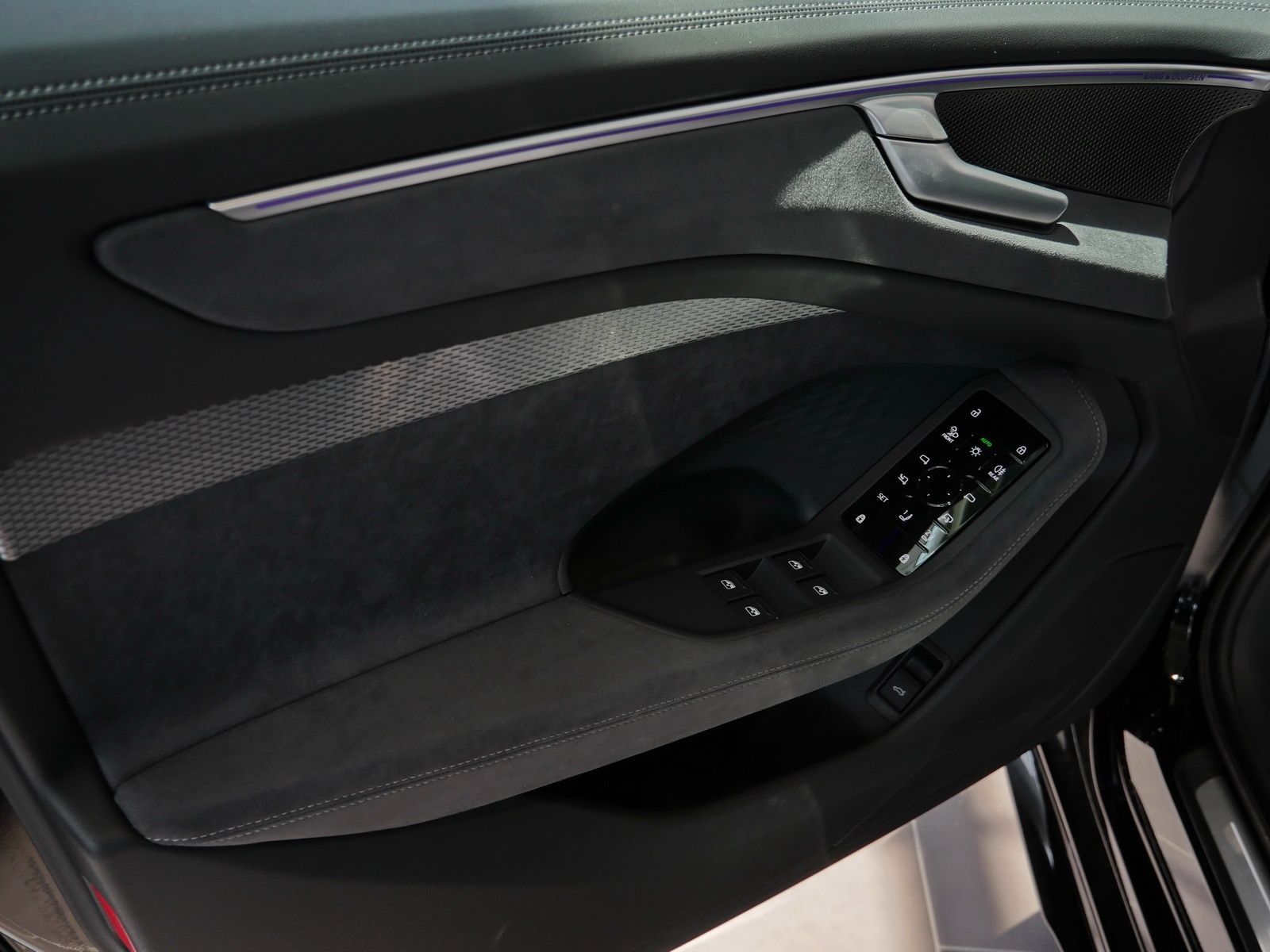 Audi A6 - Bild 22