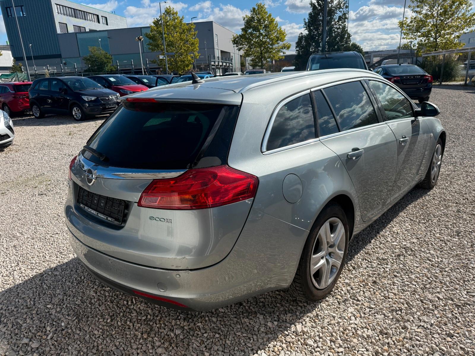 Opel Insignia 2011 — engine 1.956 cm³, 160 HP (118kW)