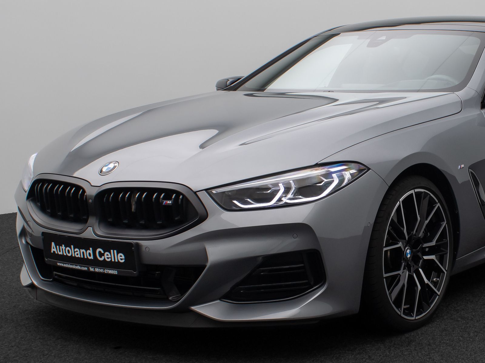 Fahrzeugabbildung BMW M850i xD Gran Coupé Panorama 360°HUD H/K SoftCL