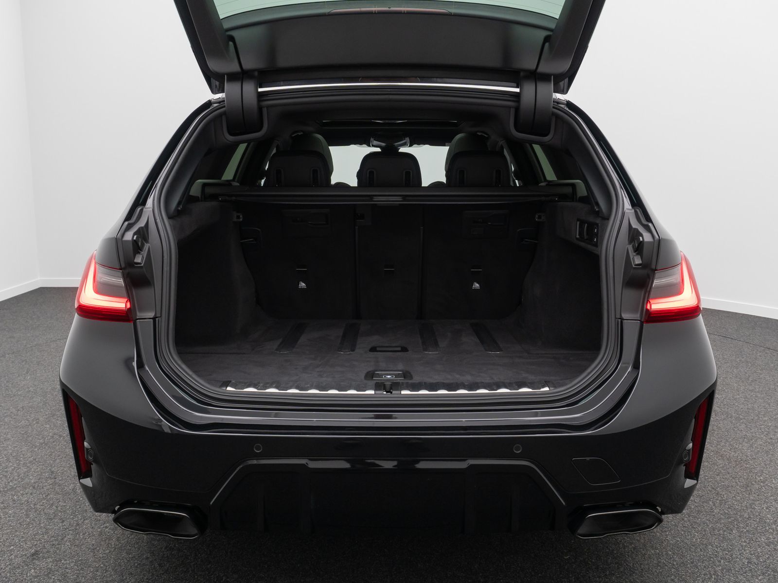 Fahrzeugabbildung BMW M340i xD DAB HiFi Panorama Individual Komfort