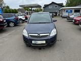 Opel Zafira B Cosmo/ 7 SITZER/AHK/TÜV/KLIMA/TEMPOMAT - Opel Zafira mit Panoramadach