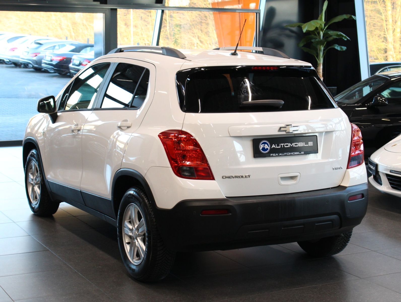 Fahrzeugabbildung Chevrolet Trax LS+ 2.Hand+Klima+Allwetter+Bluetooth