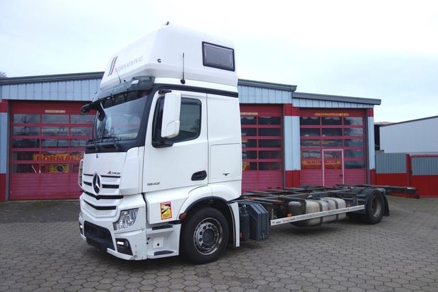 Mercedes-Benz Actros 1842