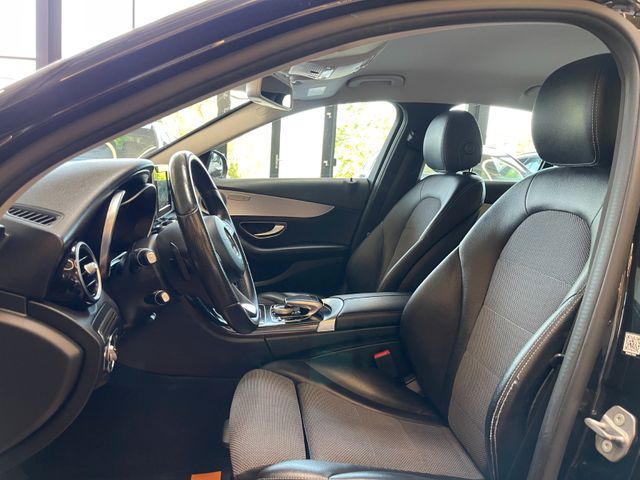 Mercedes-Benz C180 CGI Limousine Avantgarde*NAVI*LED*TEILLEDER