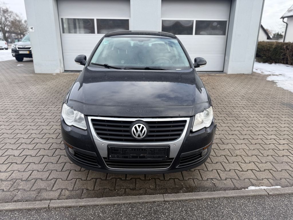 VW Passat – Bild 2 von 18