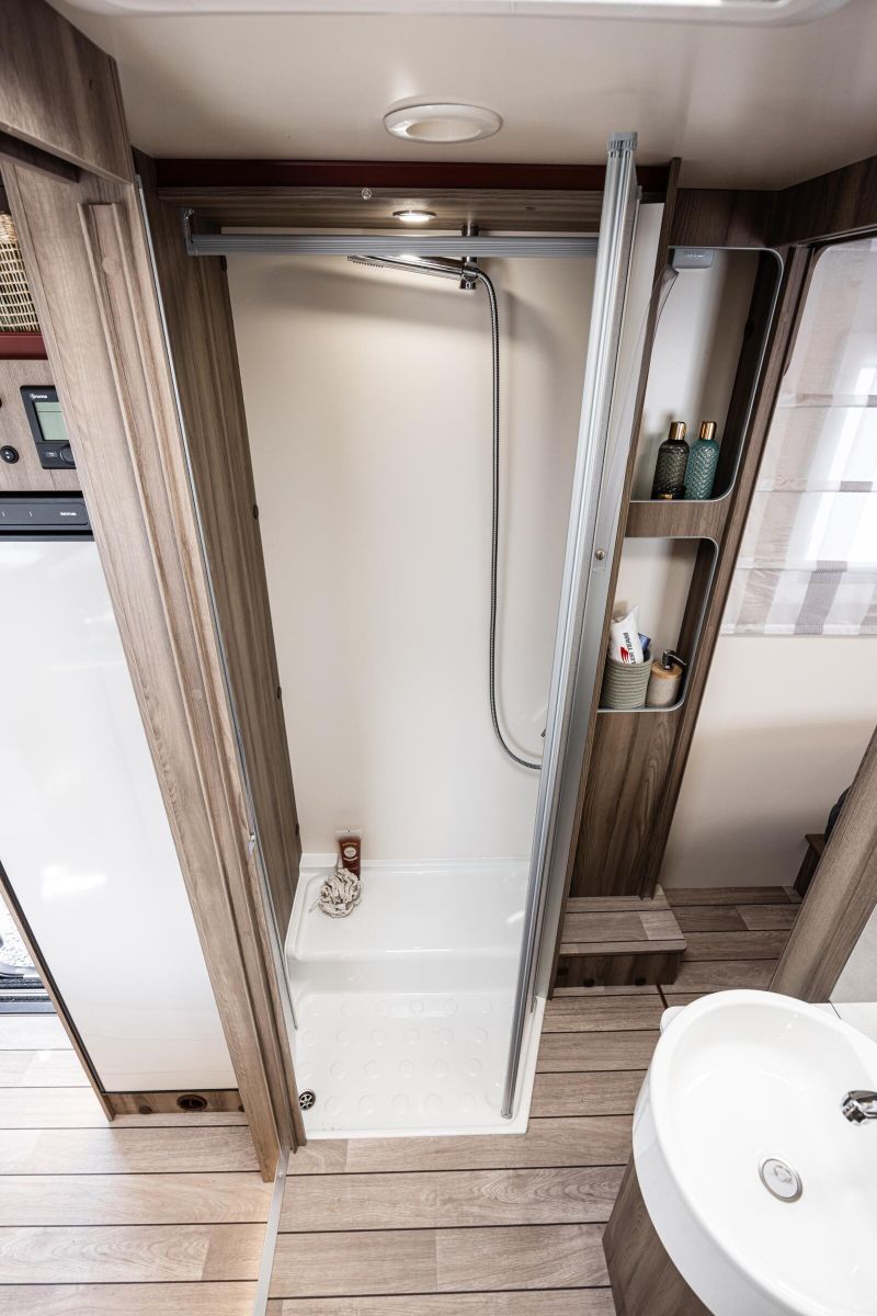 Fahrzeugabbildung Roller Team Kronos 266 TL Ford