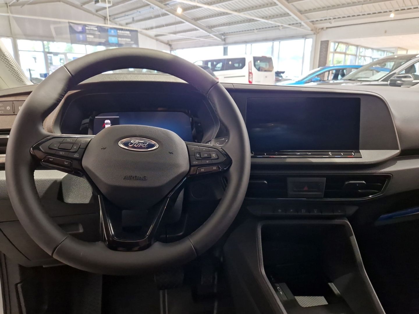 Fahrzeugabbildung Ford Transit Courier Trend 1.5 EcoBlue 100PS Navi ACC