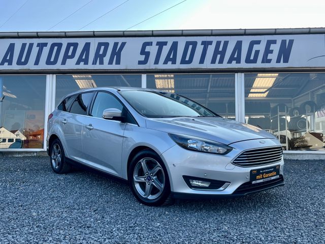 Ford Focus Turnier Titanium 1.Hand AHK/KAMERA/SITZHZG