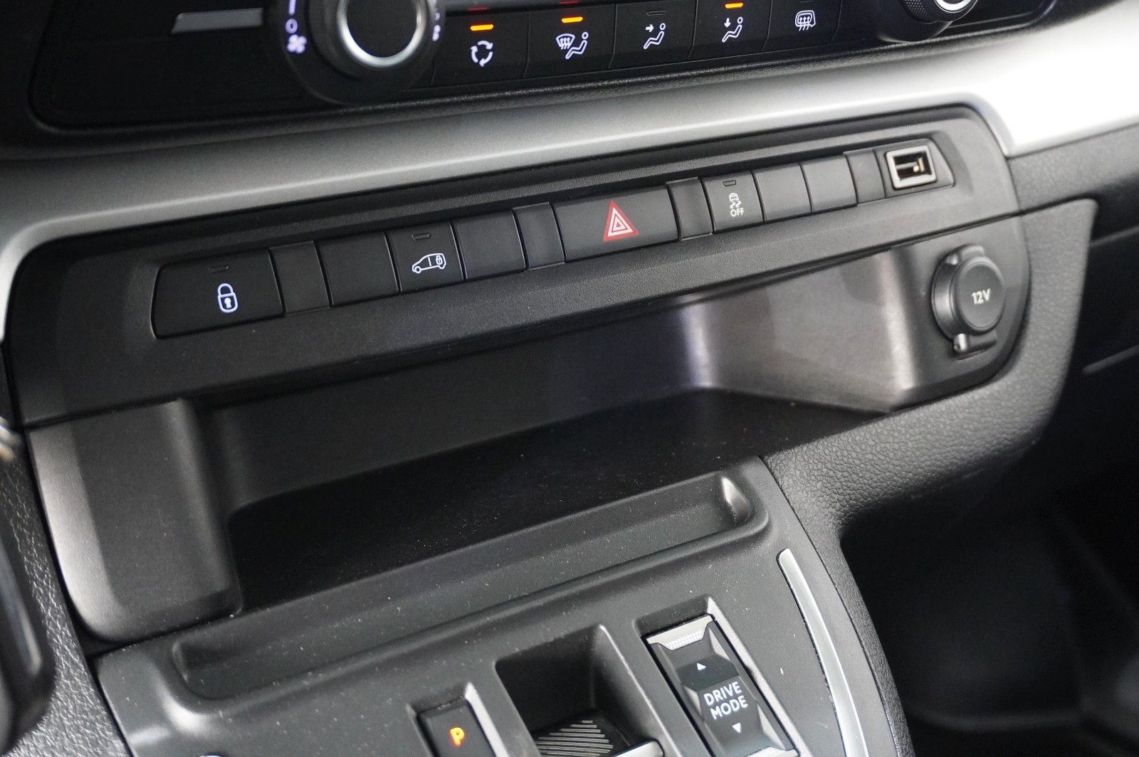 Fahrzeugabbildung Opel Vivaro-e Cargo Edition "M" KLIMA/PDC/TEMP./USB