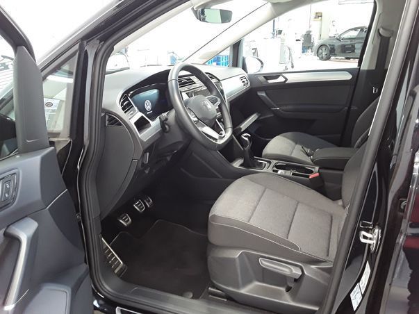 Volkswagen Touran - Bild 6