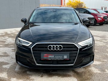 Fahrzeugabbildung Audi A3 Sportback 1.5 TFSI S-Tronic Navi LED Cam ACC