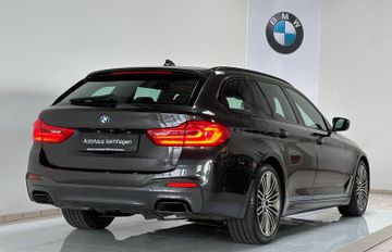 Fahrzeugabbildung BMW M550d xD ACC SoftCl 360°Panorama DispKey HUD DAB