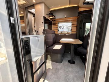 HYMER  ERIBA  HYMERCAR ML-T Xperience 570 CLESANA SOLAR LED Winterpaket