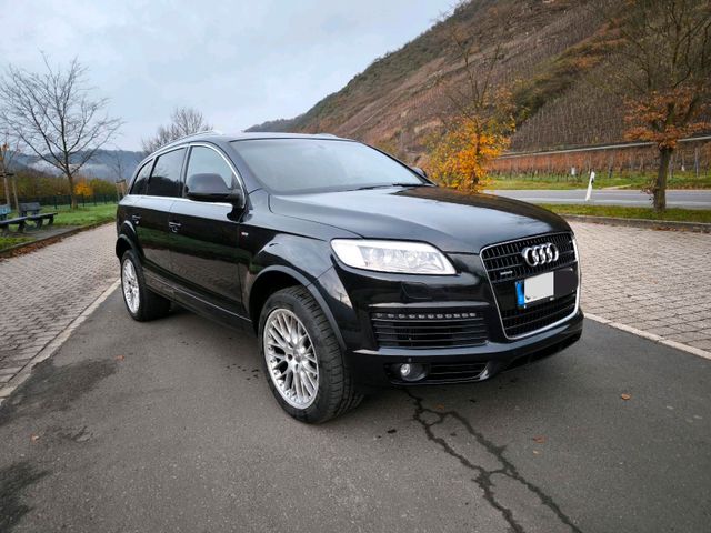 Audi Q7  Quattro S-Line 3L TDI TÜV & ASU neu