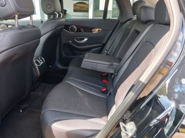 Mercedes-Benz GLC 220 d 4Matic*LED*Navi*PDC*SHZ*Teilleder*