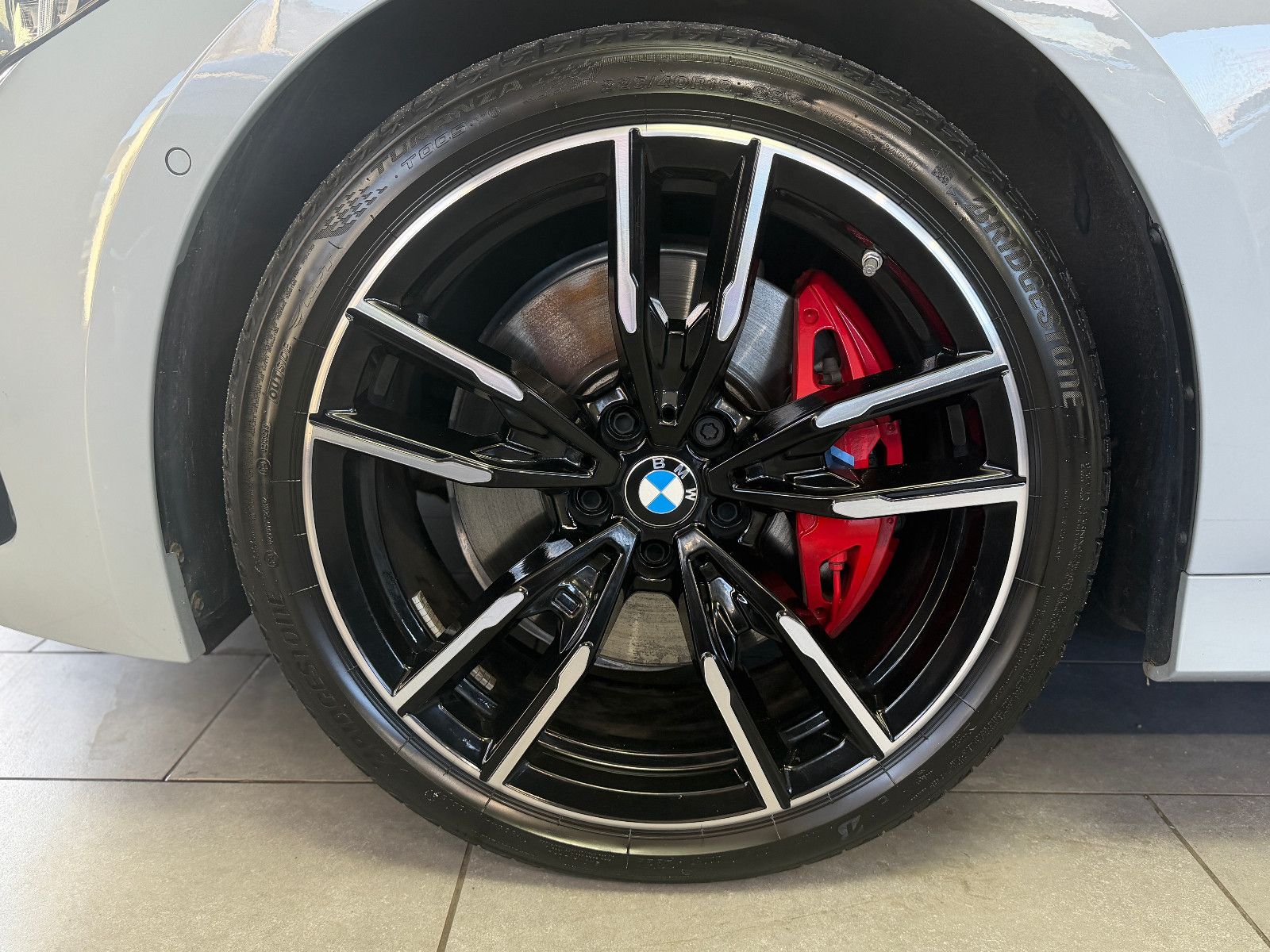 Fahrzeugabbildung BMW M340 i xDrive Limo|M-Sitze|360°|H&K|HuD|VOLL