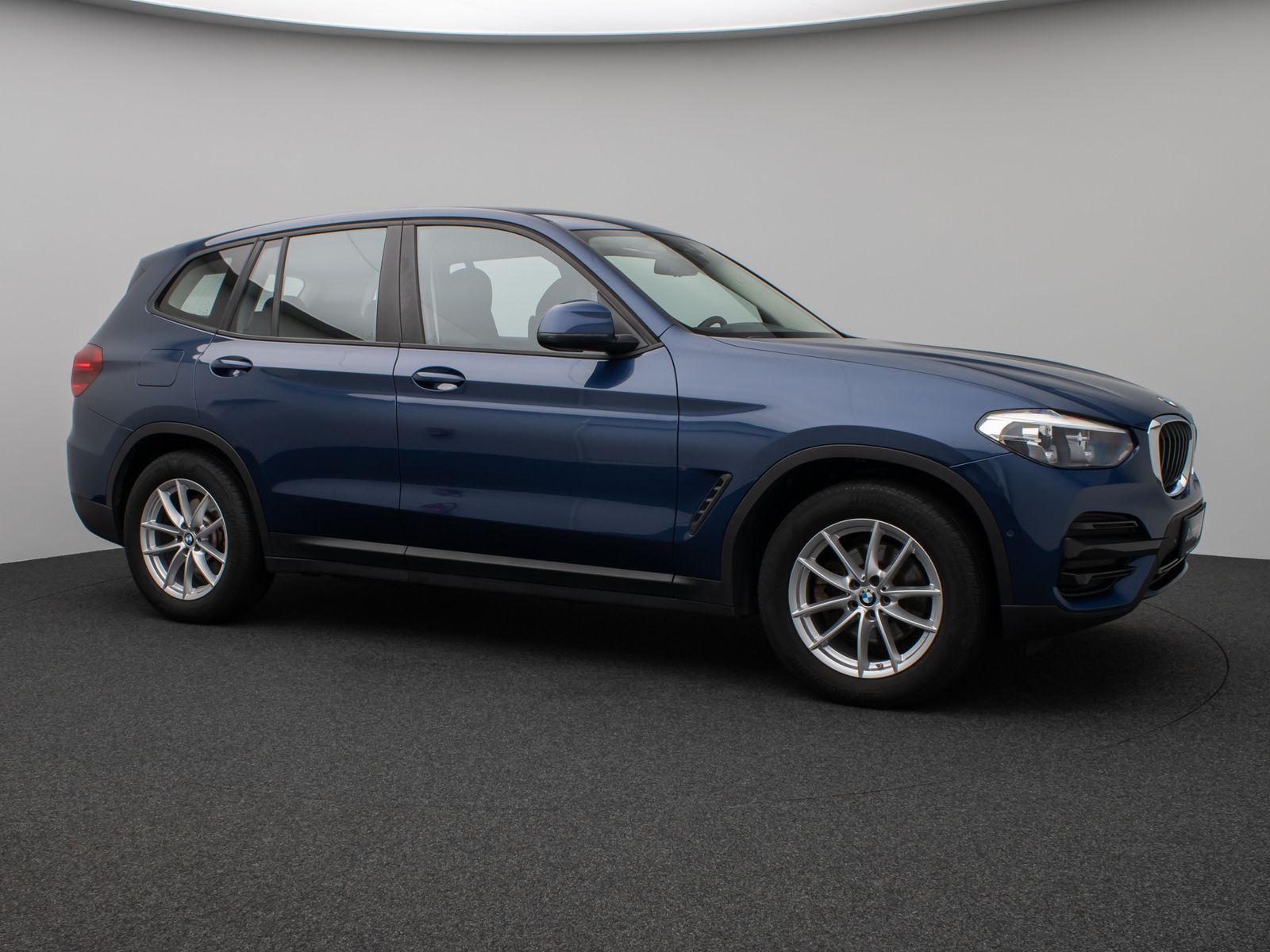 Fahrzeugabbildung BMW X3 xD20d DAB Fernlichtassist PDC Alarm LED Sport