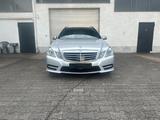 Mercedes-Benz E500 CGI 4Matic AMG Paket KeyleesGo Lagerschaden - Mercedes-Benz E 50 mit Benzin-Antrieb