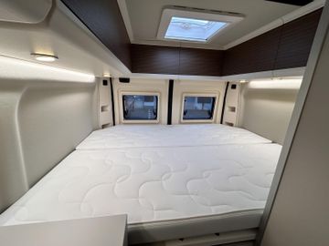 Westfalia Columbus 600 D 140PS Automatik LED Lithium Solar