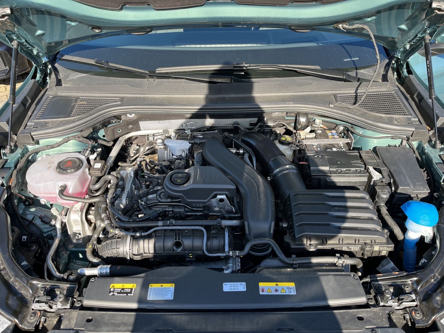 Volkswagen Passat Variant 1.5 eTSI DSG 3,99 % Business Navi foto 16
