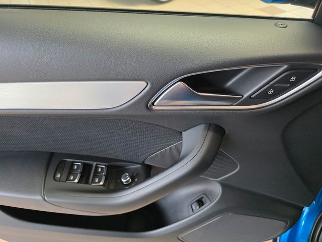 AUDI Q3 — Foto 13