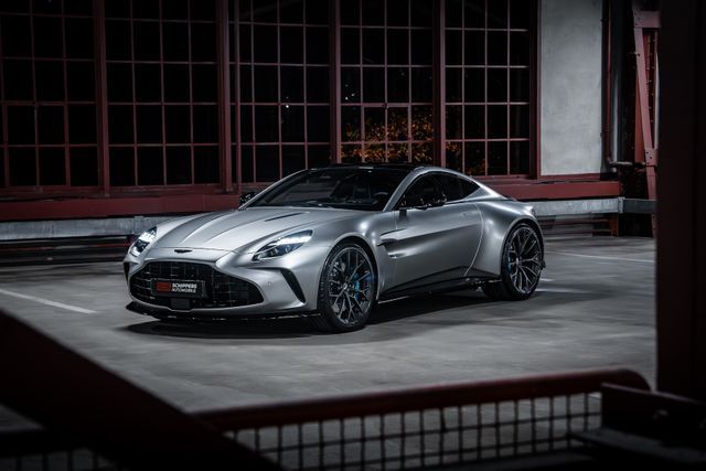 Fahrzeugabbildung Aston Martin V8 Vantage MY25 BOWERS&WILKINS|SAMMLERFAHRZEUG