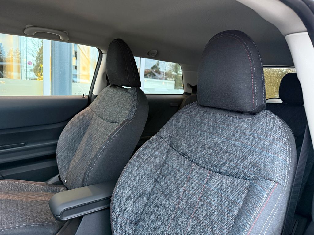 MINI Cooper C ESSENTIAL/ PAKET S/ LED/ EXPERIENCE MOD MINI Cooper C ESSENTIAL/ PAKET S/ LED/ EXPERIENCE MOD