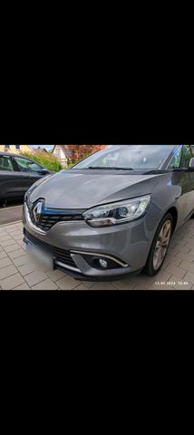 Renault Grand Scenic Experience