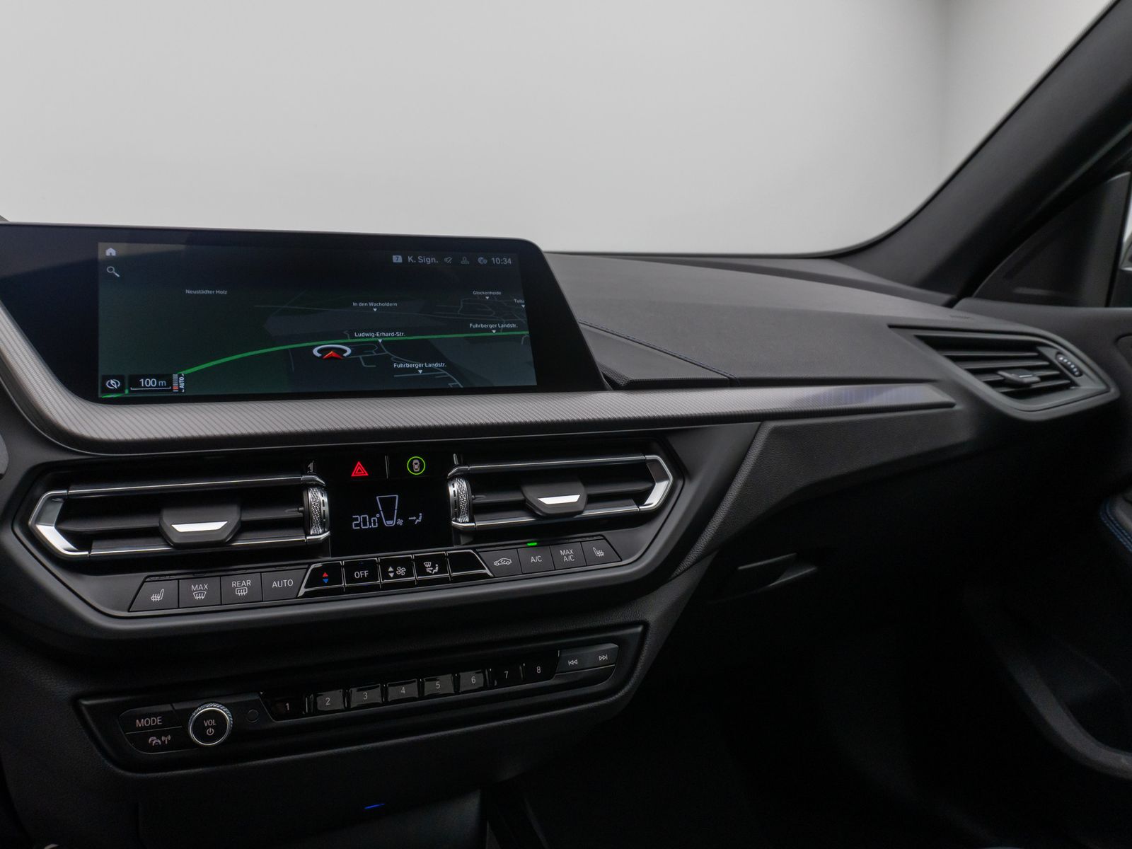 Fahrzeugabbildung BMW 218i Gran Coupé M Sport DAB CockPitPr PDC Komfor