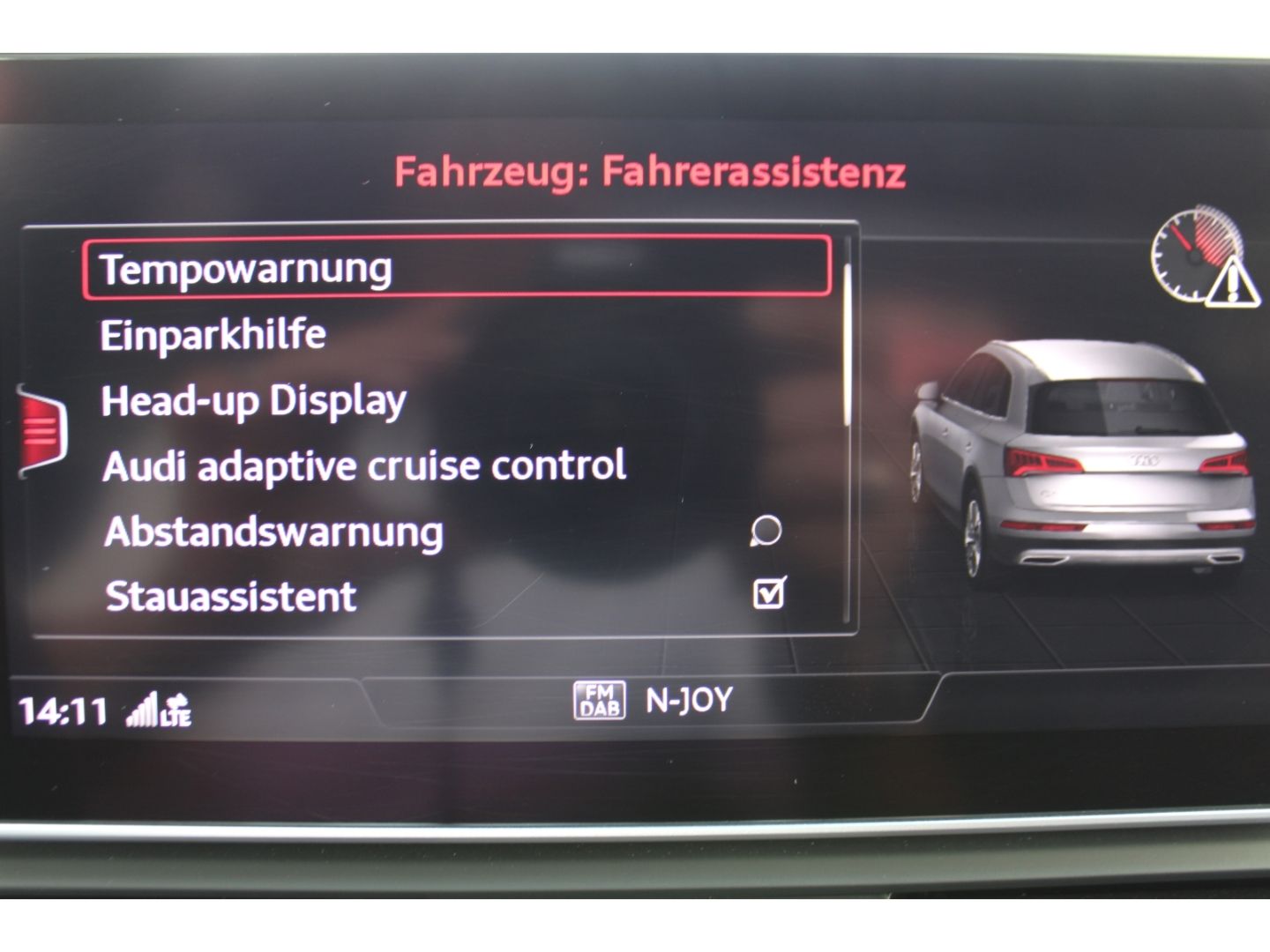 AUDI SQ5 3.0TDI quattro Matrix Pano B&O StHzg 8fach A - Image 22
