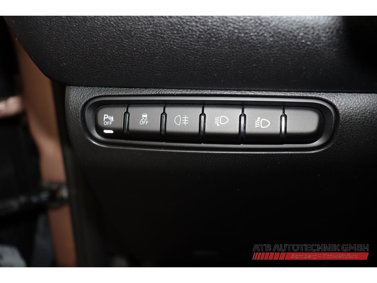 Fahrzeugabbildung Fiat 500e Cabrio 42kWh SOH 95,7% Komfort- und Stylepa