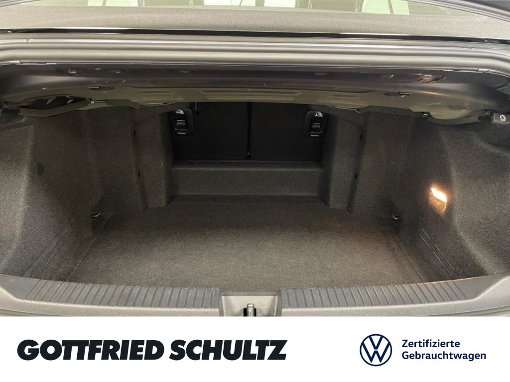 Volkswagen T-Roc - Bild 10
