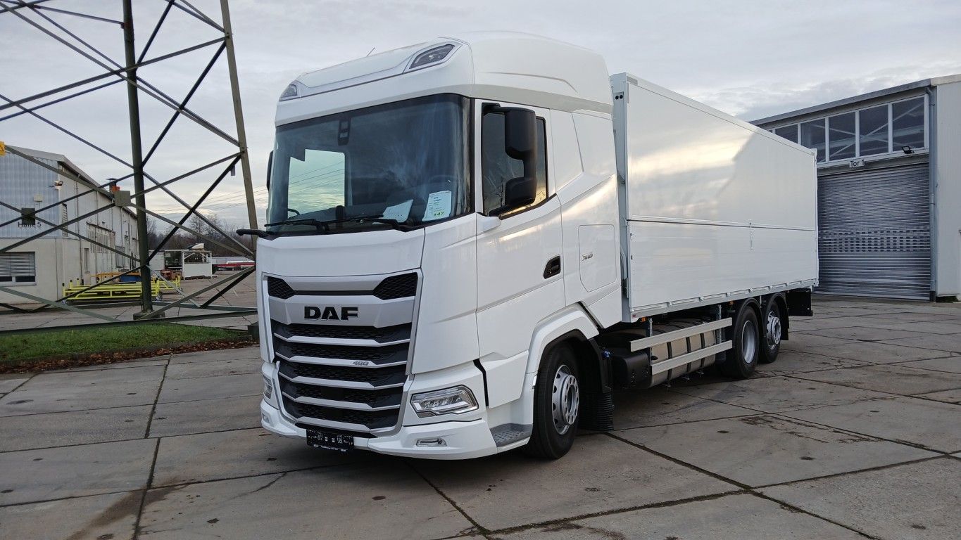 Fahrzeugabbildung DAF FAN XG 480 Swing-Board-Aufbau Mitnahmestapler