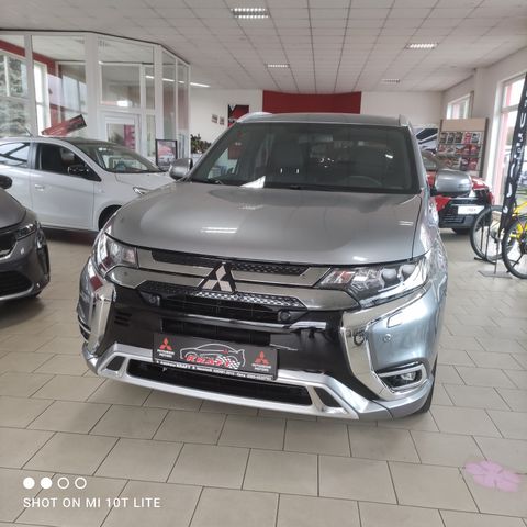 Mitsubishi Outlander PHEV Plus Spirit 4WD