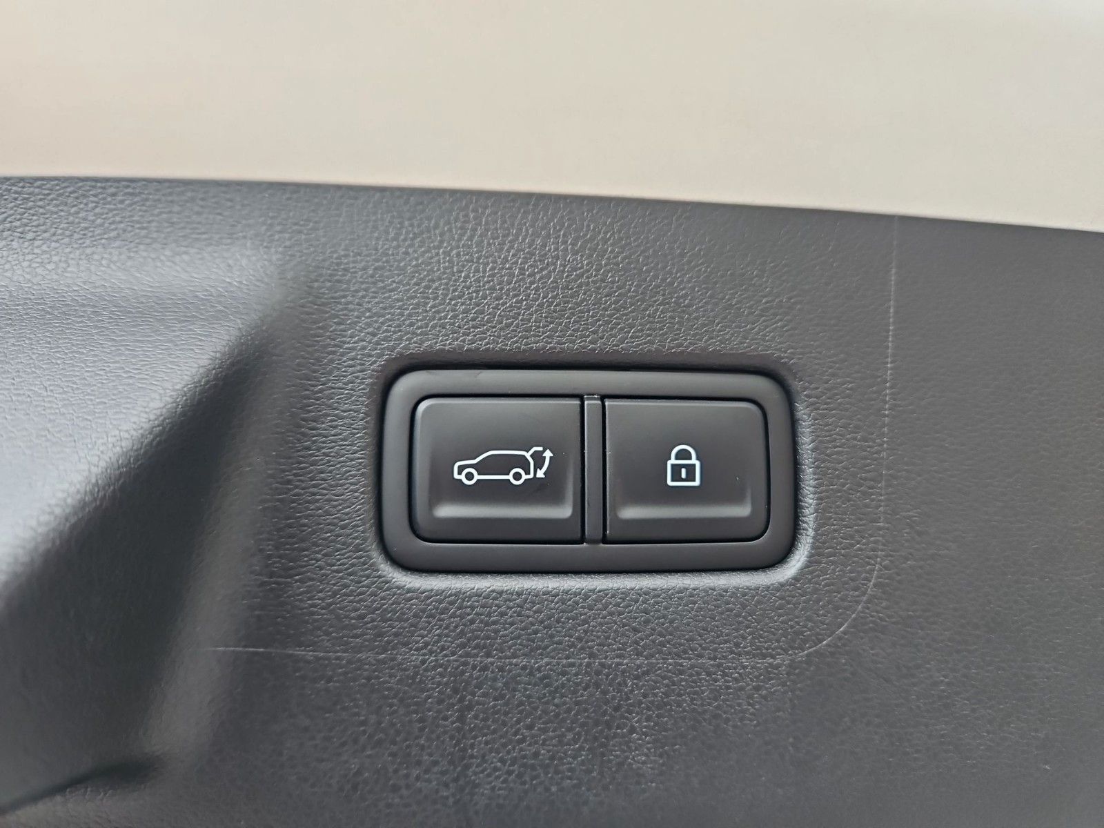 Hyundai Santa Fe – Bild 14