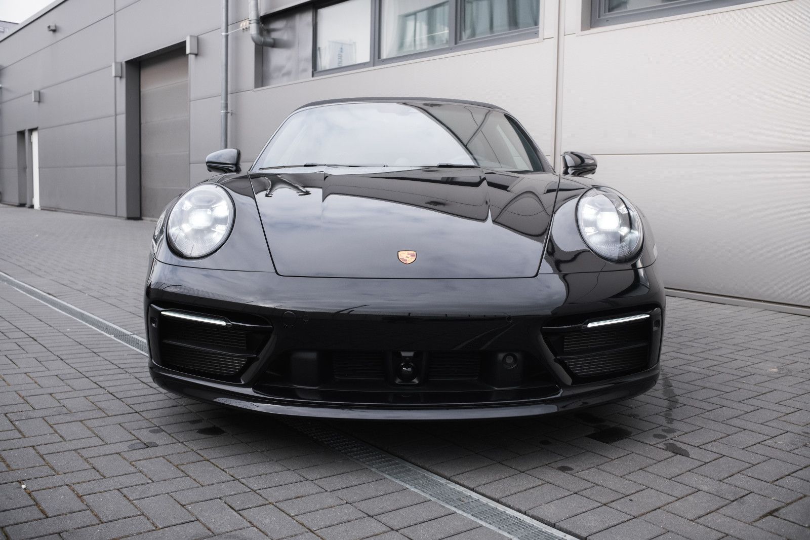 Fahrzeugabbildung Porsche 992/911 Targa 4 GTS-Lift-Inno-Burm.-Nachtsicht