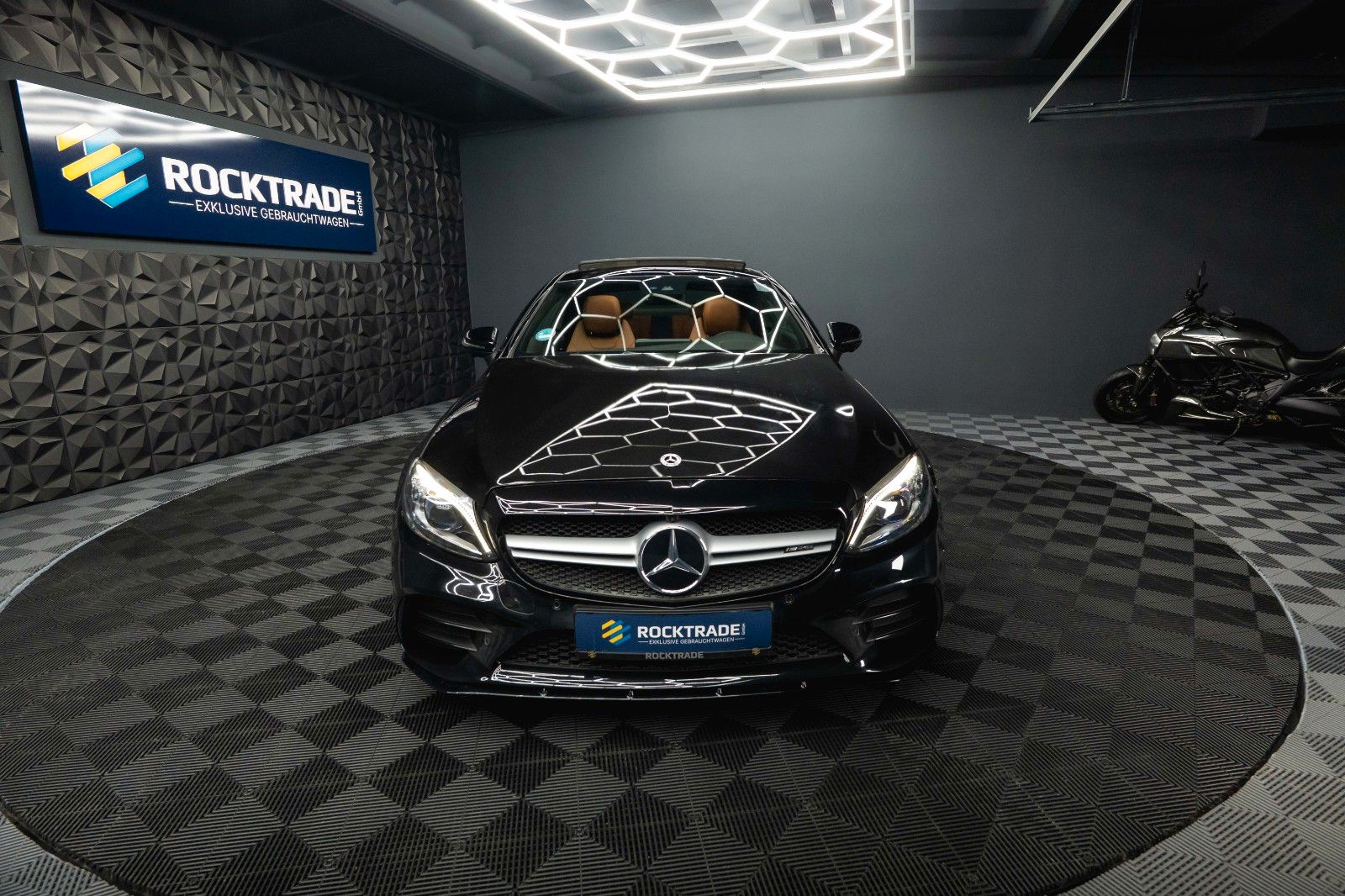 Fahrzeugabbildung Mercedes-Benz C 43 AMG Coupe 4Matic*LED*Virtual*Pano*Burmester