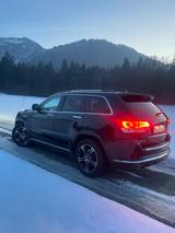 Jeep Grand Cherokee Summit 3.0 V6 184kW Au...