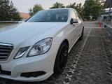 Mercedes-Benz E 300 CDI BlueEFFICIENCY - - gebrauchte Mercedes-Benz E 300 aus dem Jahr 2010