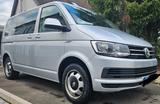 Volkswagen VW T6 Caravelle mit zwei Schiebetüren Sche... - : Van, mit Schiebetür