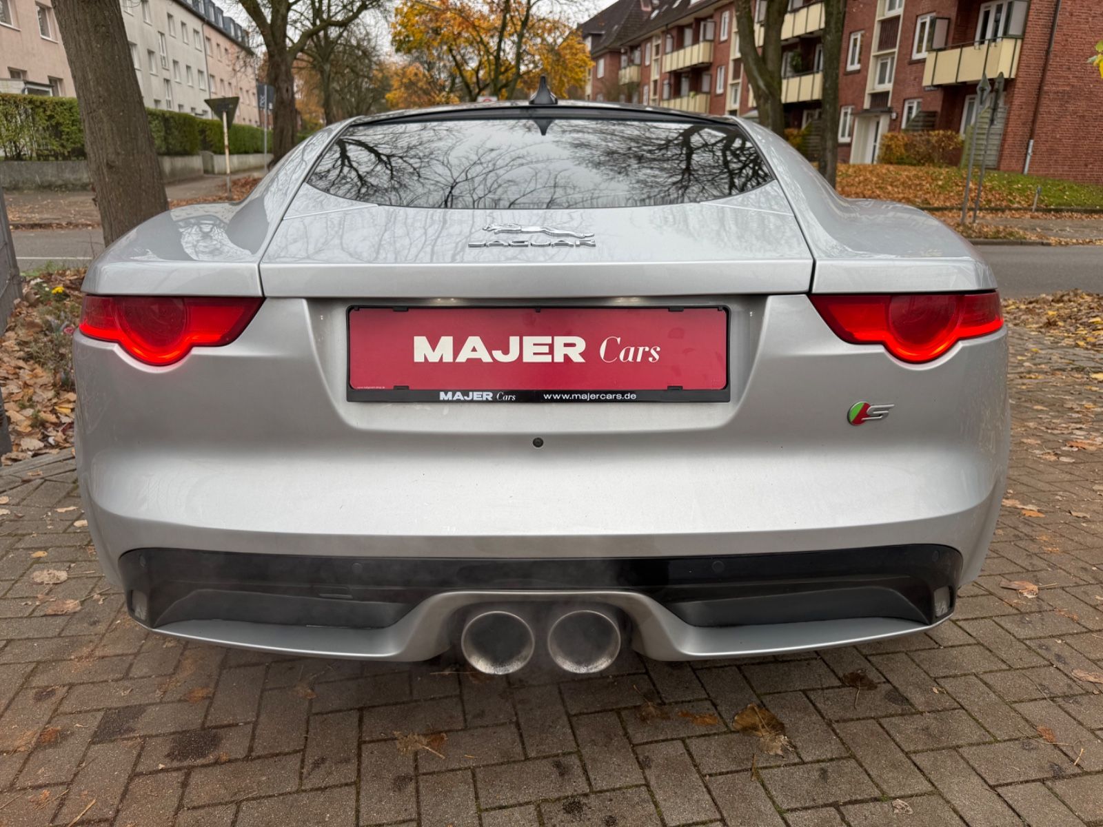 Fahrzeugabbildung Jaguar F-Type*PANO*CAM*XENON*MEMORY*LEDER