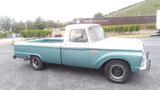 Ford F 100 - Ford Oldtimer: Pickup